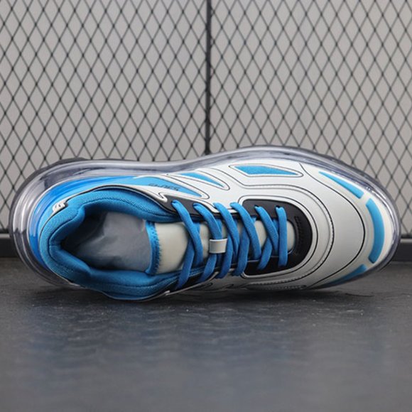 newThree generations of retro casual running shoes